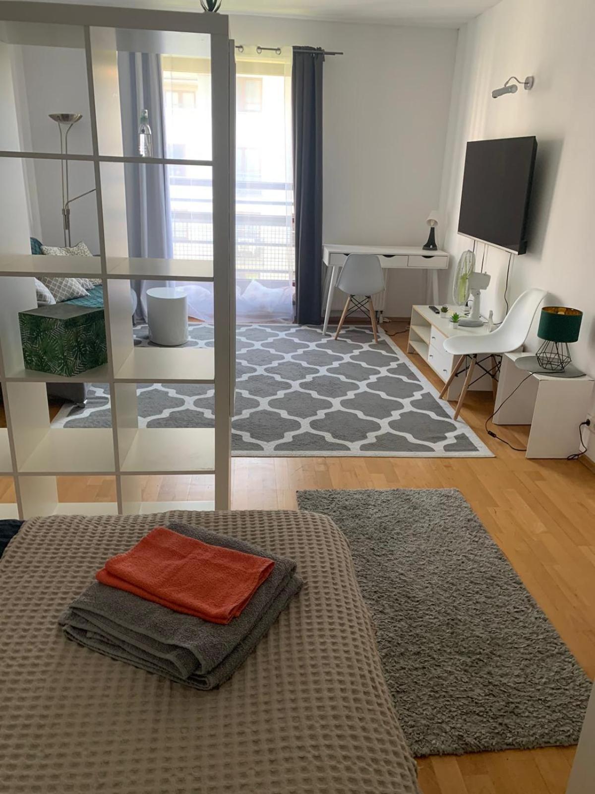 Apartament Francuska Pokoje Rooms 华沙 外观 照片